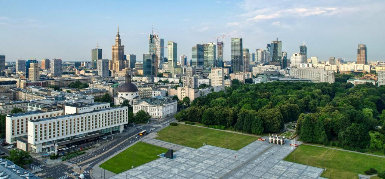 Butas Super Brown 2x Metro Nowy Wifi Netflix Spotify Panorama Miasta Warsaw